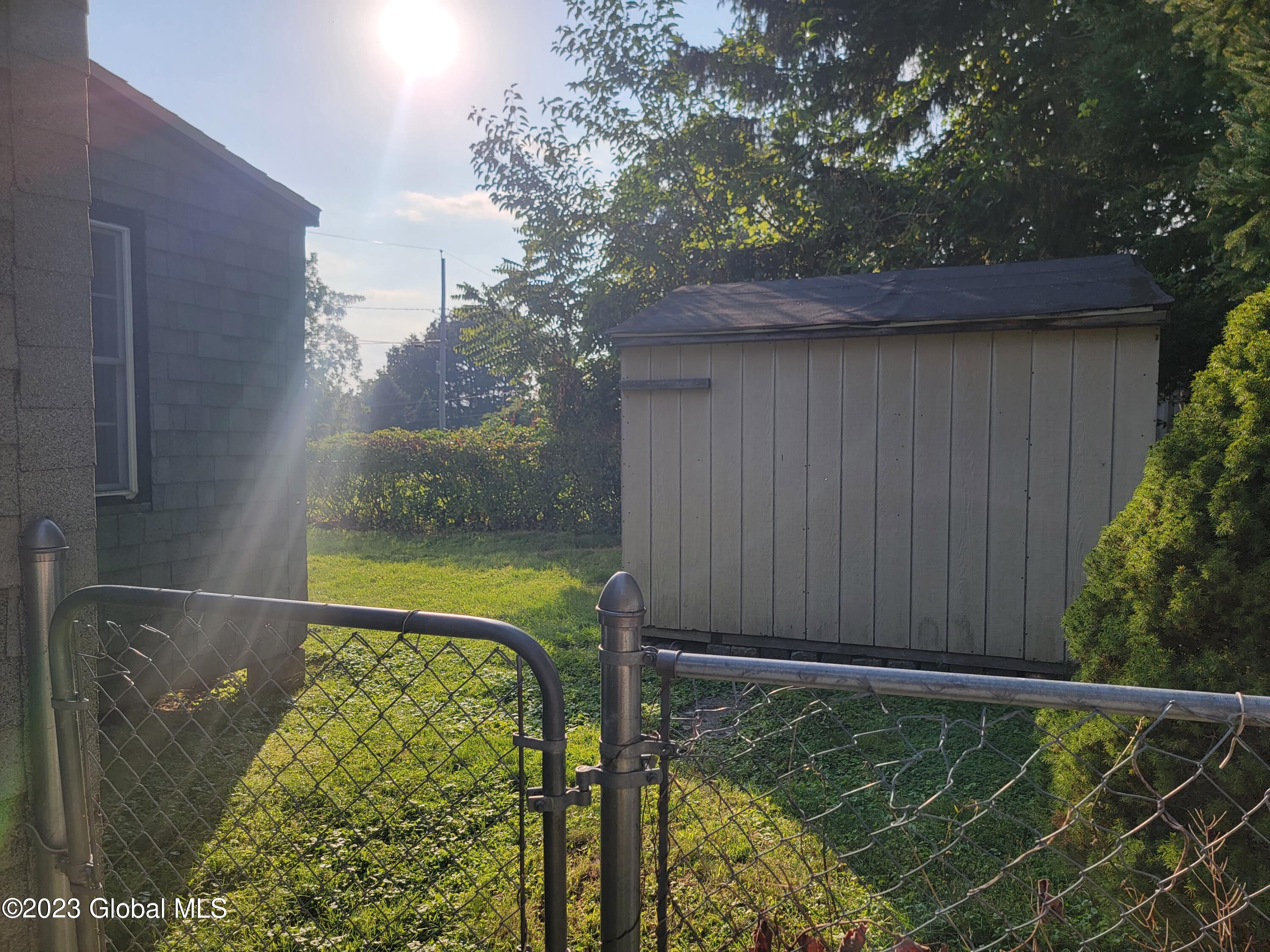 10 Westcott Road Troy, NY 12182 - Photo 13 of 39 1000010637
