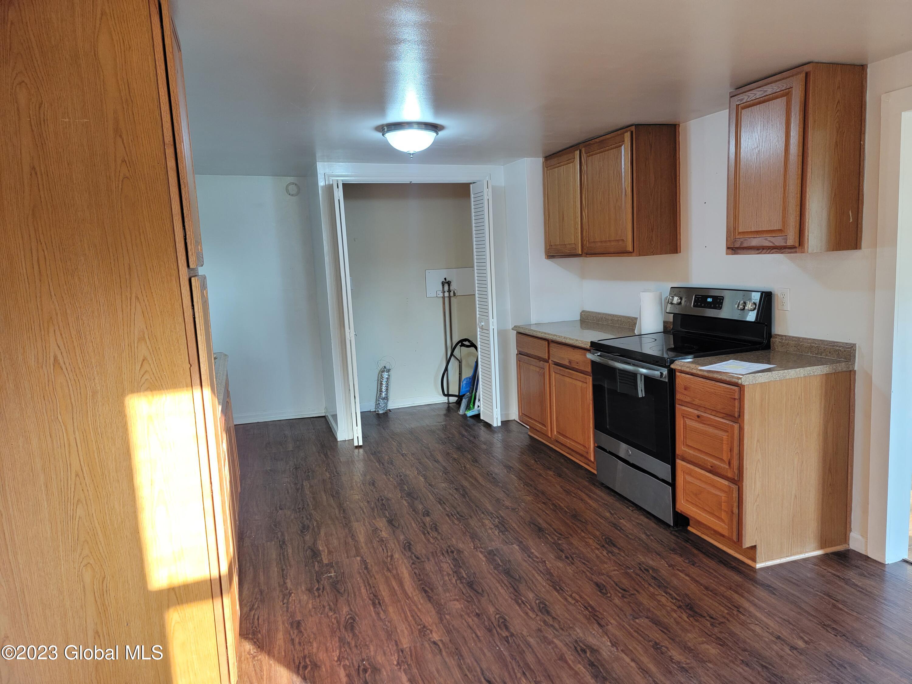 10 Westcott Road Troy, NY 12182 - Photo 17 of 39 1000010641