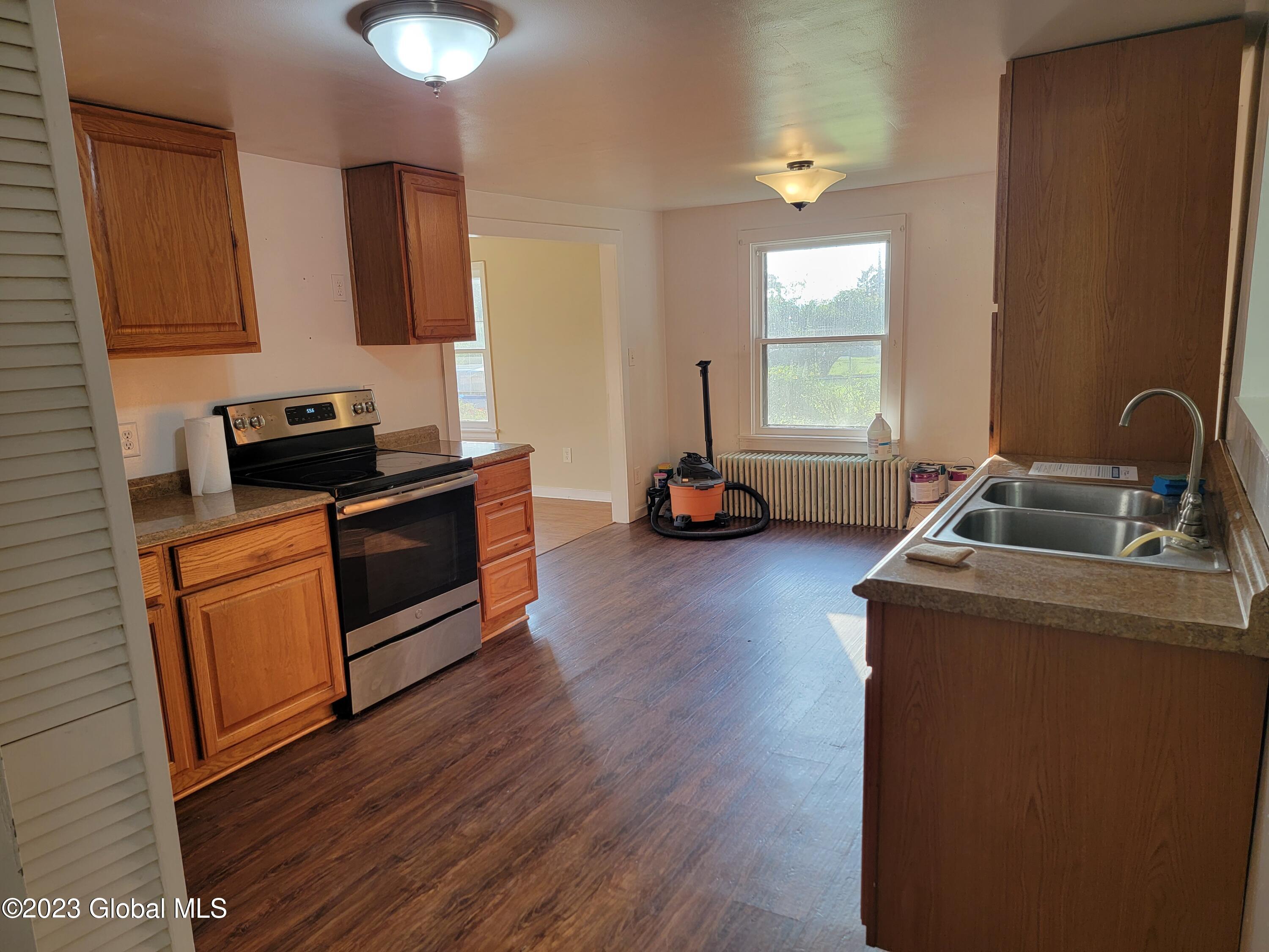 10 Westcott Road Troy, NY 12182 - Photo 18 of 39 1000010643