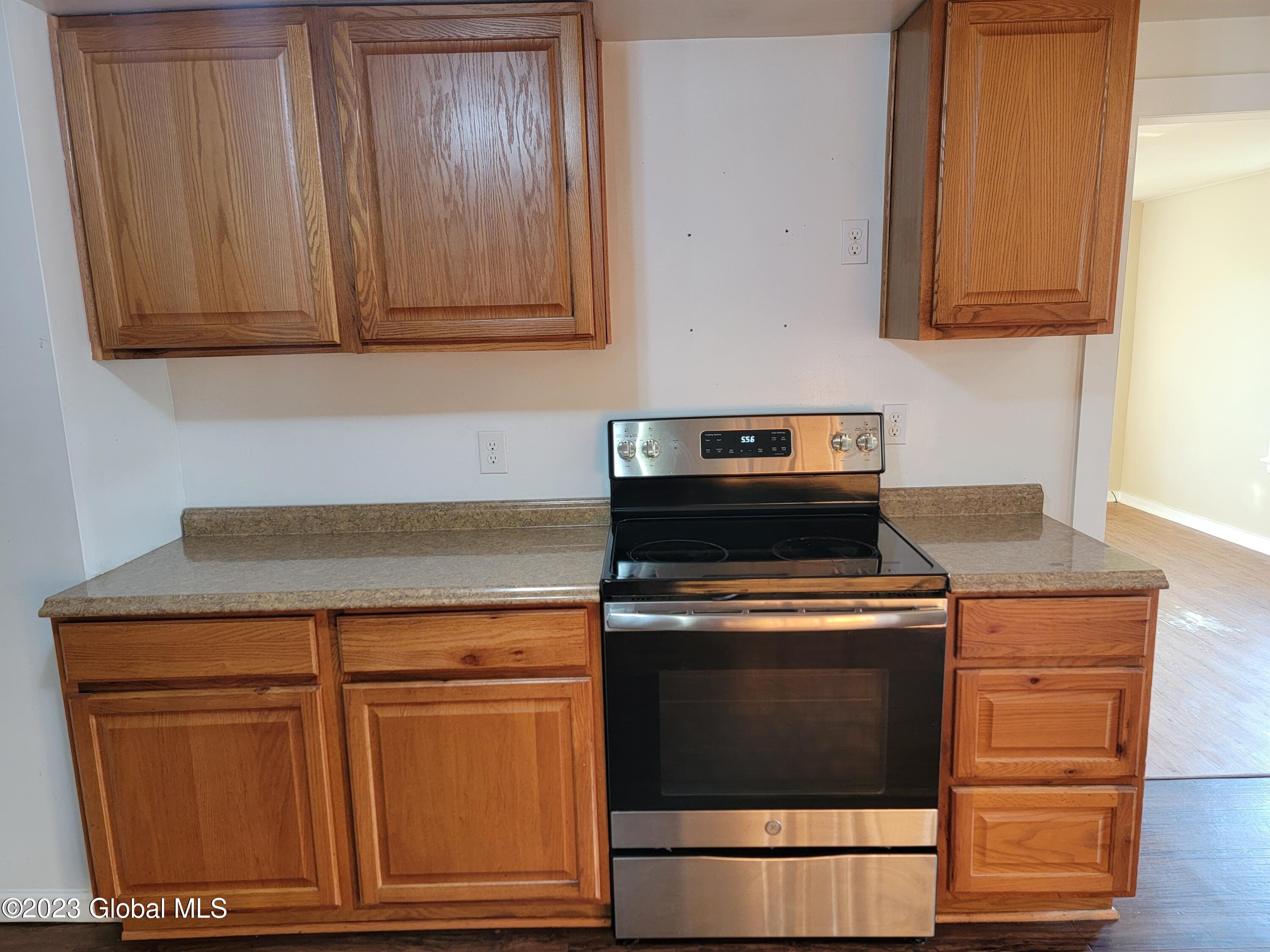 10 Westcott Road Troy, NY 12182 - Photo 19 of 39 1000010648
