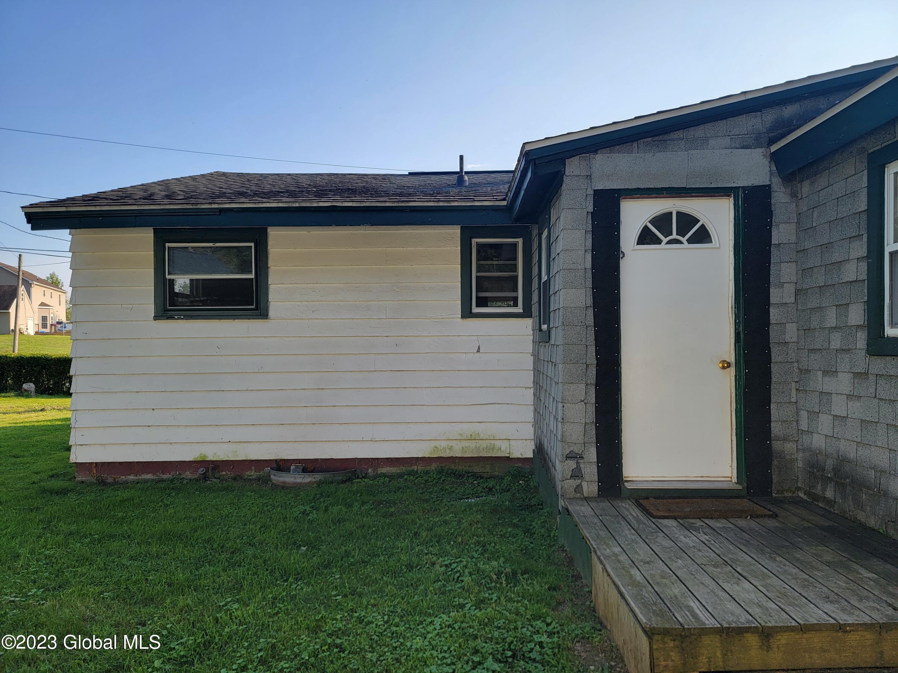 10 Westcott Road Troy, NY 12182 - Photo 8 of 39 1000010635