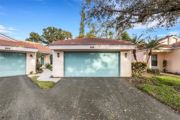$2,300 | 606 Marcus Street, Unit 26, Venice, FL 34285