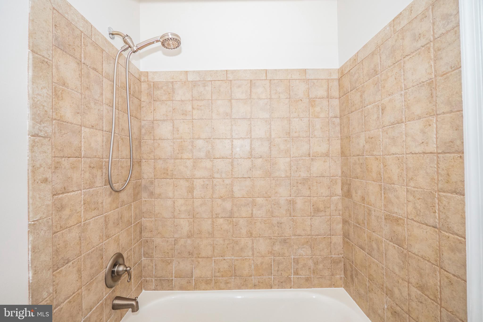 8933 Watkins Road Gaithersburg, MD 20882 - Photo 36 of 65 Main Level - 2nd Bedroom Suite