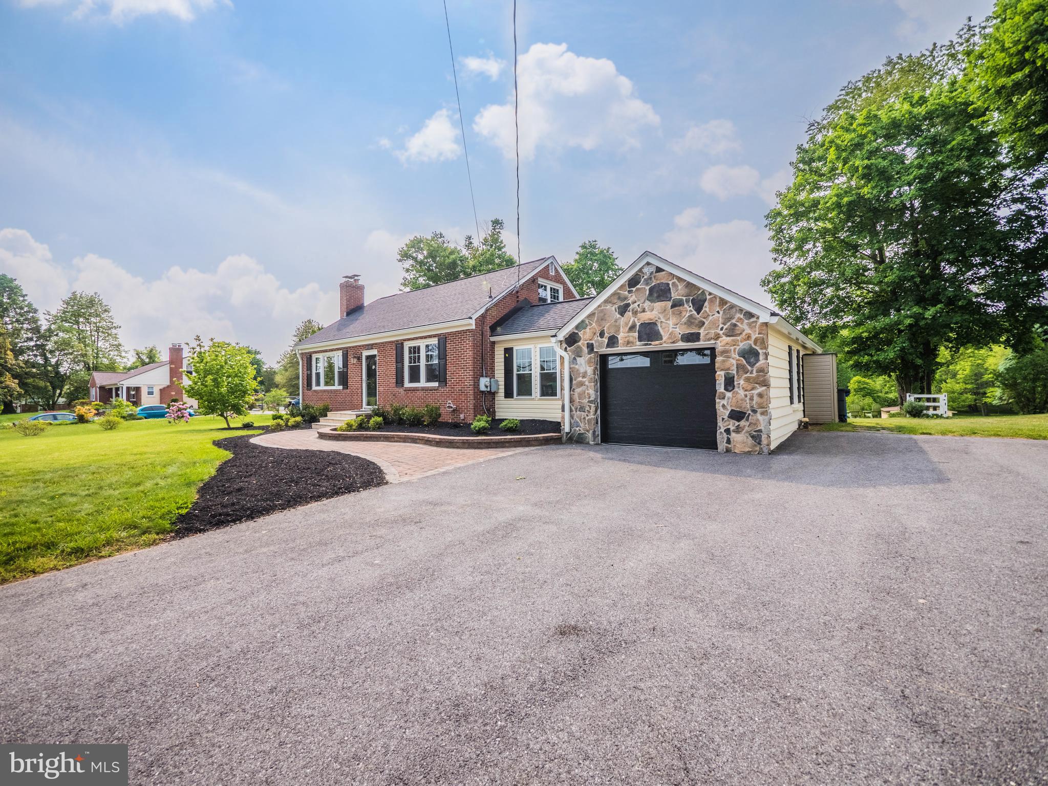 8933 Watkins Road Gaithersburg, MD 20882 - Photo 4 of 65 Exterior - Front Side