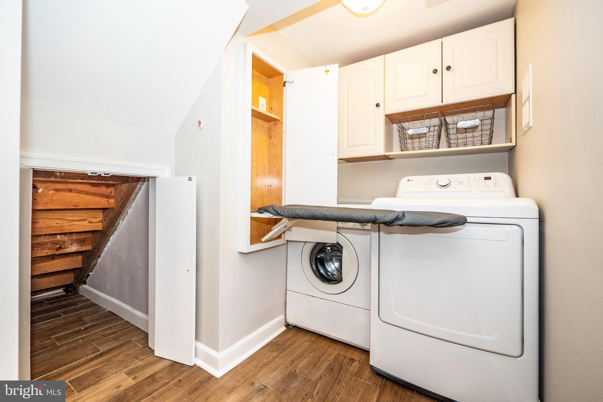 8933 Watkins Road Gaithersburg, MD 20882 - Photo 49 of 65 Lower Level - Laundry Area w/ Custom Built-ins