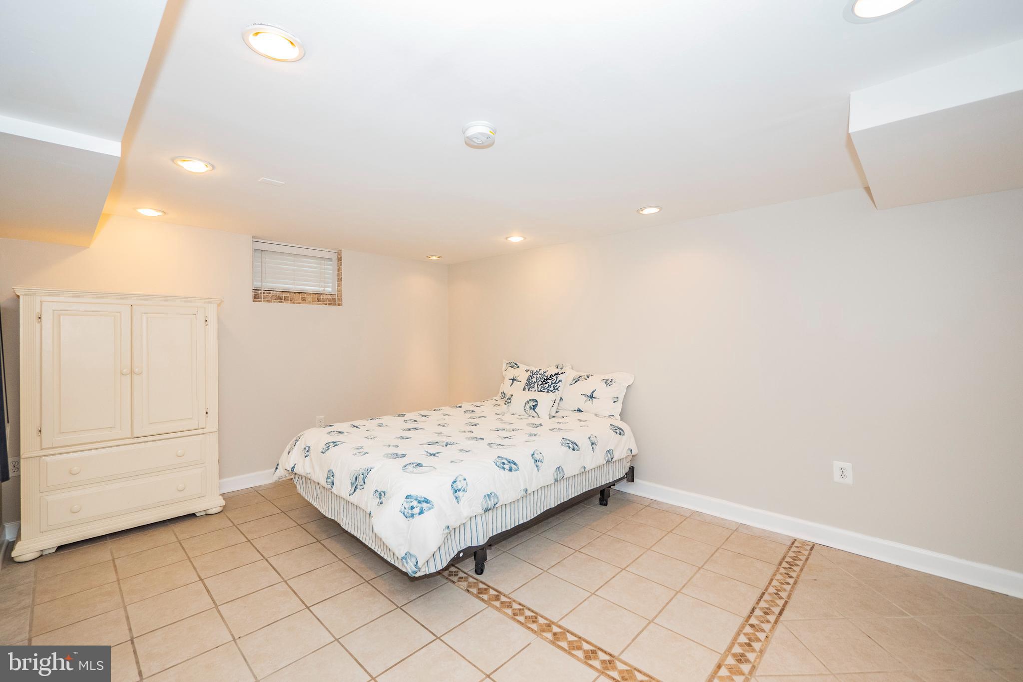 8933 Watkins Road Gaithersburg, MD 20882 - Photo 50 of 65 Lower Level - Bedroom #4