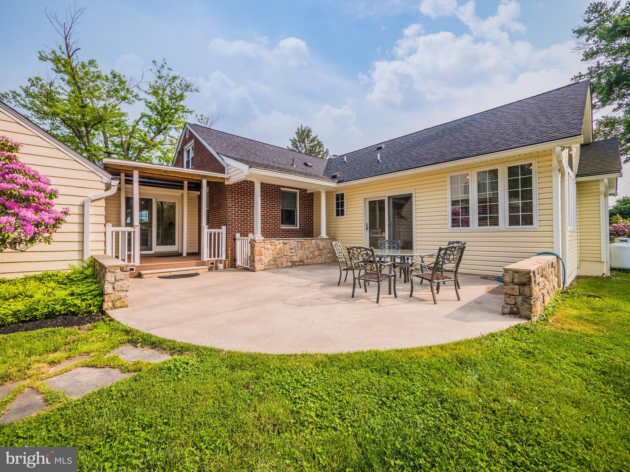 8933 Watkins Road Gaithersburg, MD 20882 - Photo 60 of 65 Exterior - Rear Patio