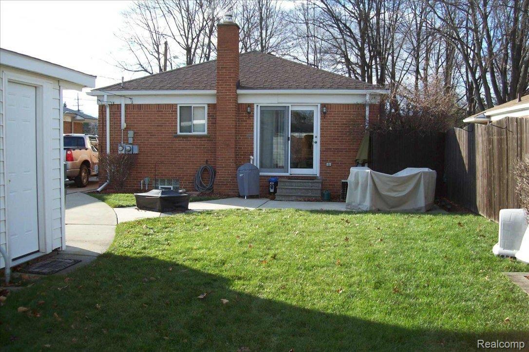 8729 Merrick Street Taylor, MI 48180 - Photo 4 of 6 190_0083