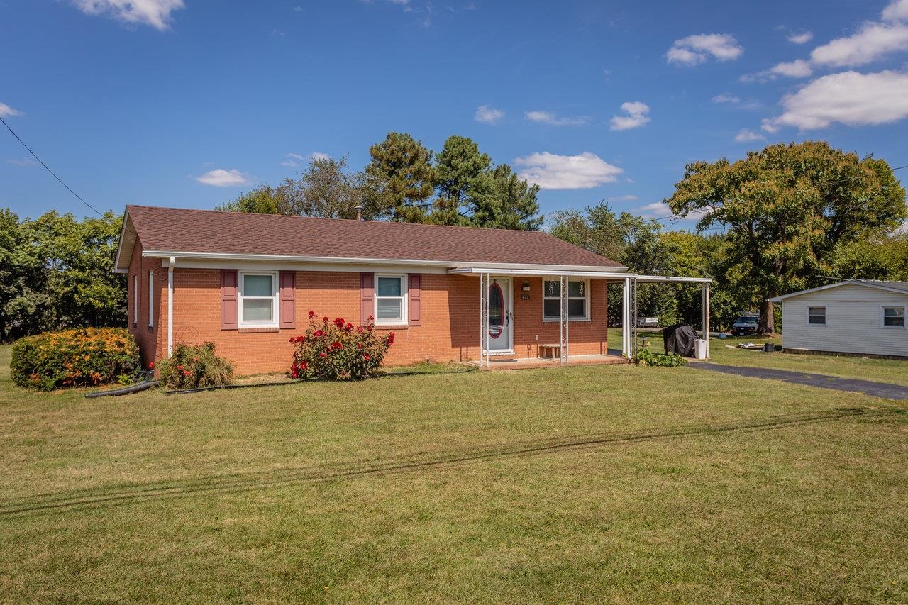 277 New Market Road Timberville, VA 22853 - Photo 1 of 32 Gallery Image 1