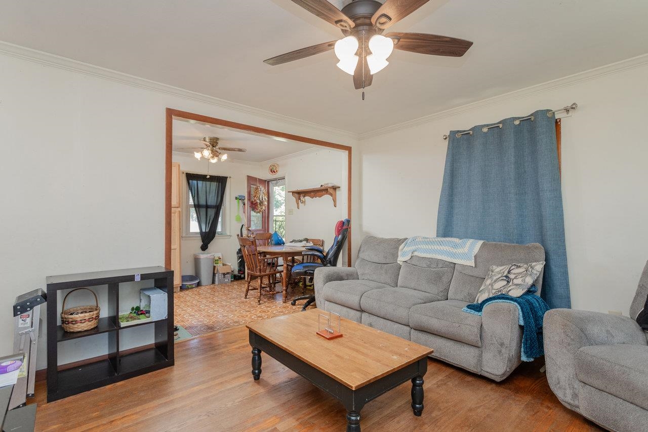 277 New Market Road Timberville, VA 22853 - Photo 4 of 32 Gallery Image 4