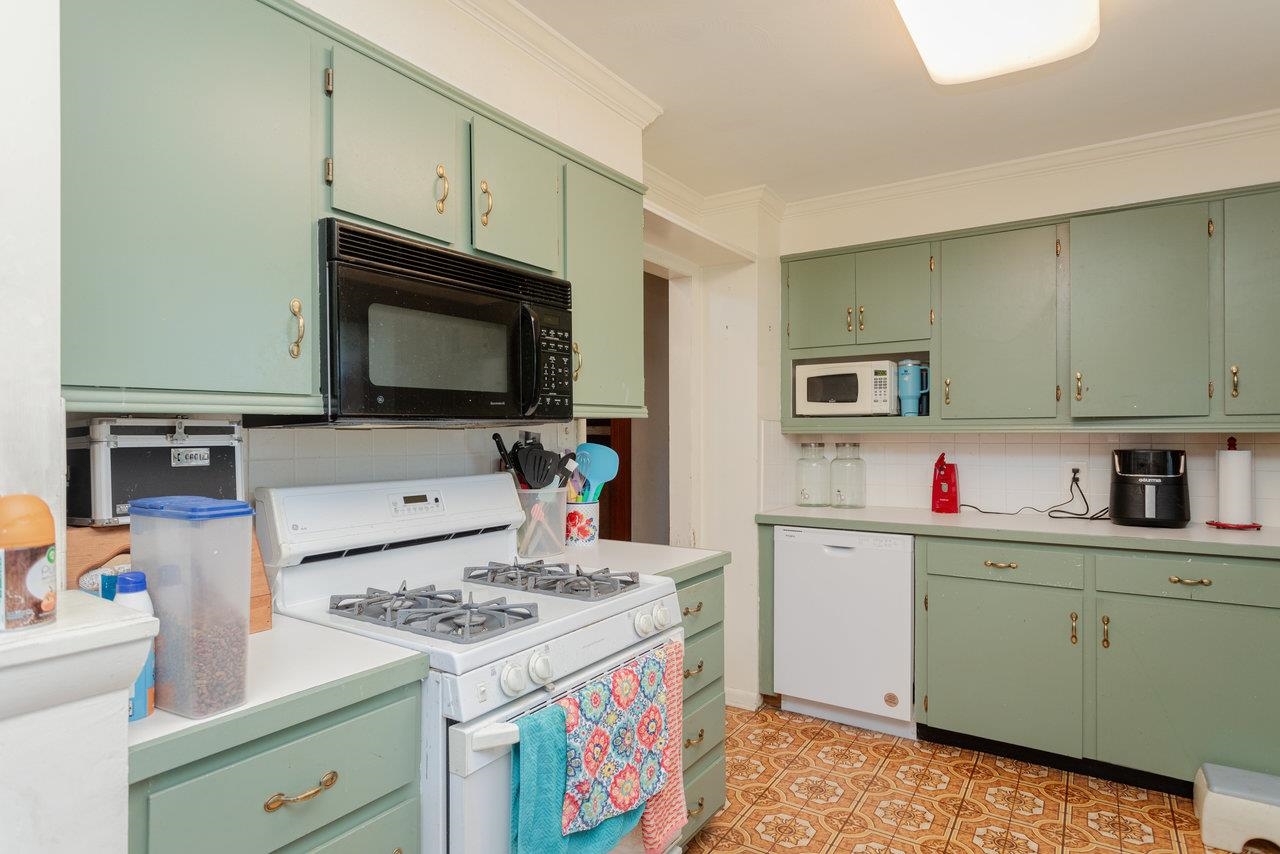 277 New Market Road Timberville, VA 22853 - Photo 10 of 32 Gallery Image 10