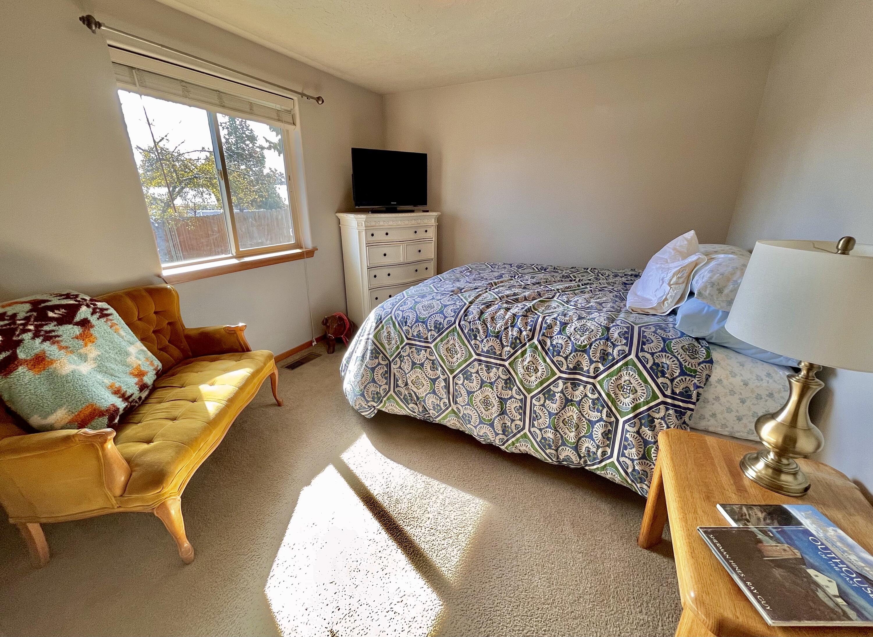20546 Prospector Loop Bend, OR 97702 - Photo 23 of 23 1192E9FF-6C93-46BD-9594-597D9BFF334E
