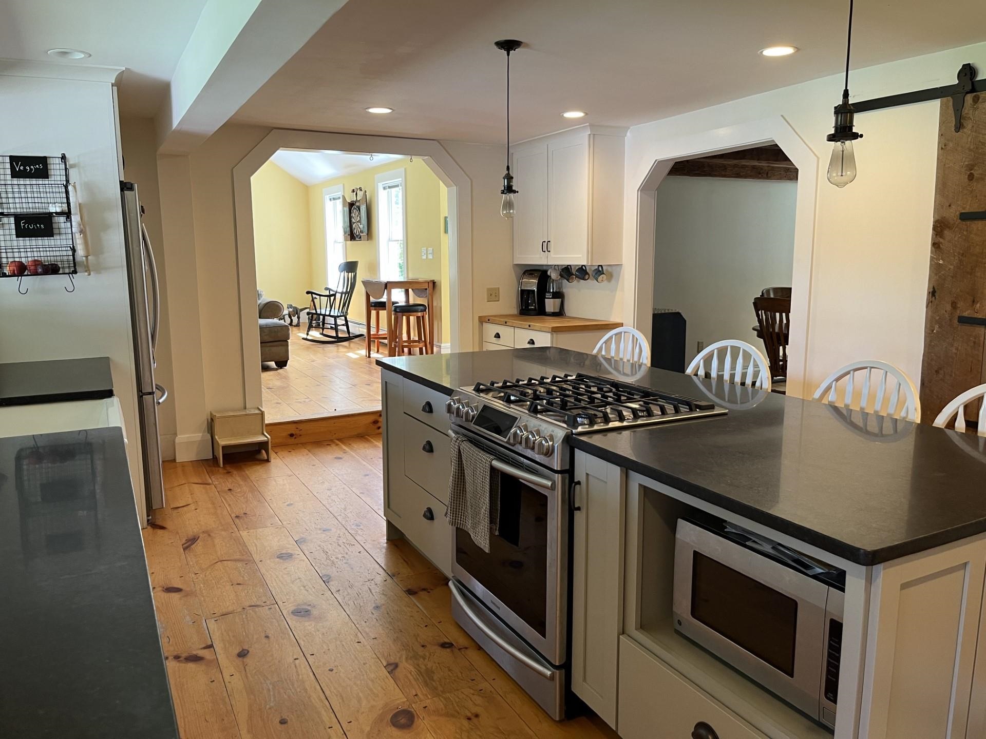 51 Old New Ipswich Road Rindge, NH 03461 - Photo 3 of 32