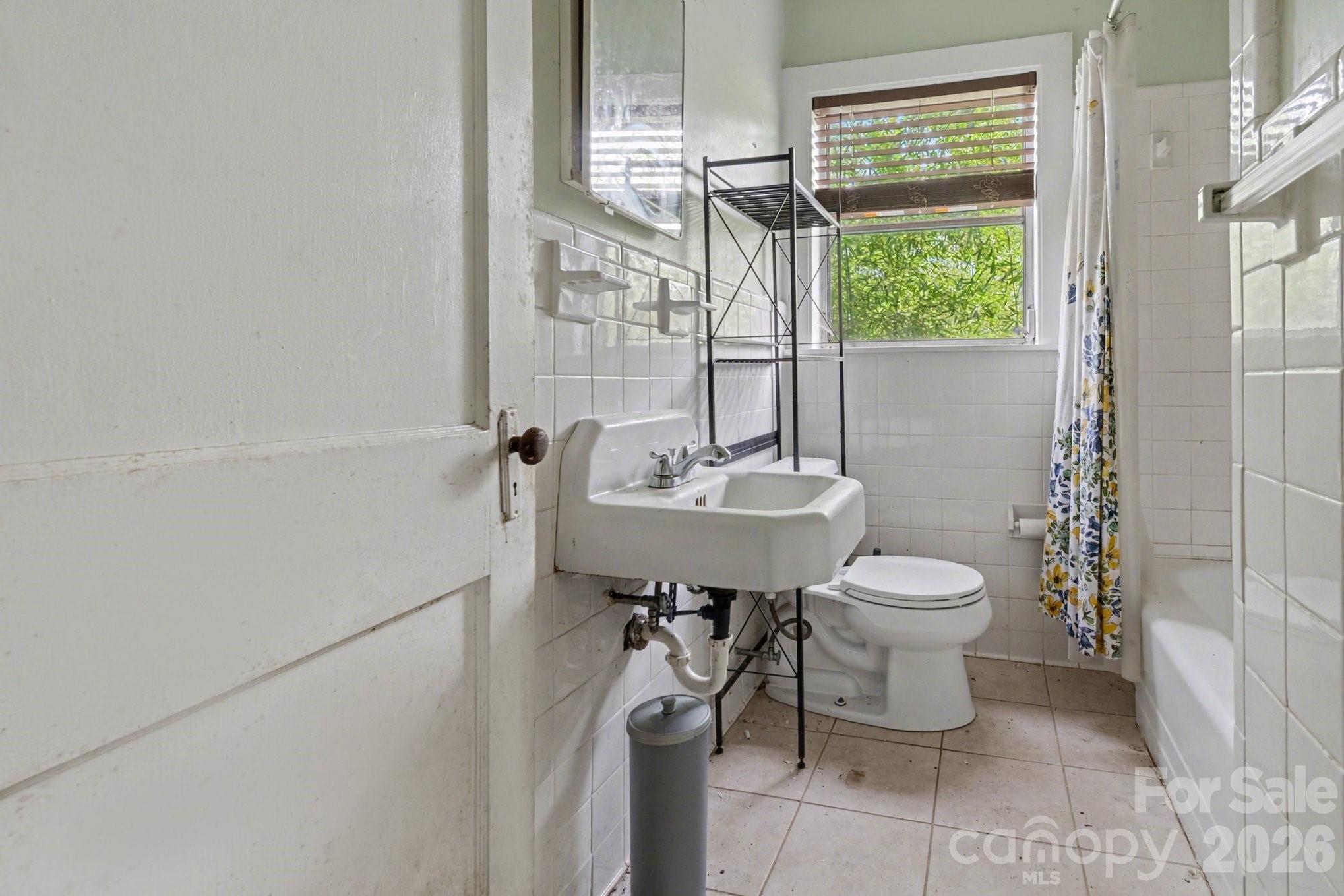 6504 Pence Road, Unit A Charlotte, NC 28215 - Photo 20 of 28