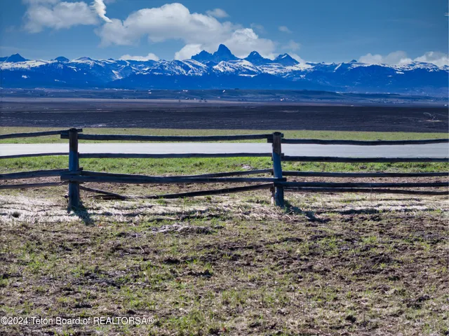 $499,000 | 9916 Angler Point, Tetonia, ID 83452