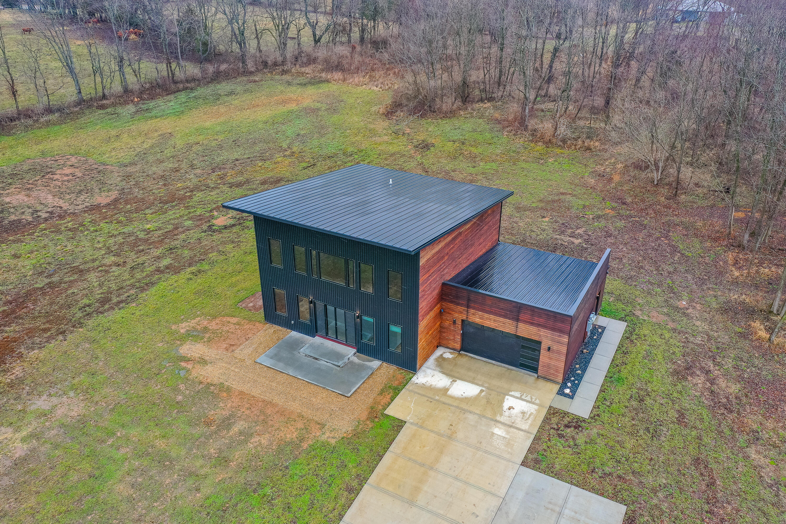 950 Stoney Road Danville, KY 40422 - Photo 1 of 47 1-47