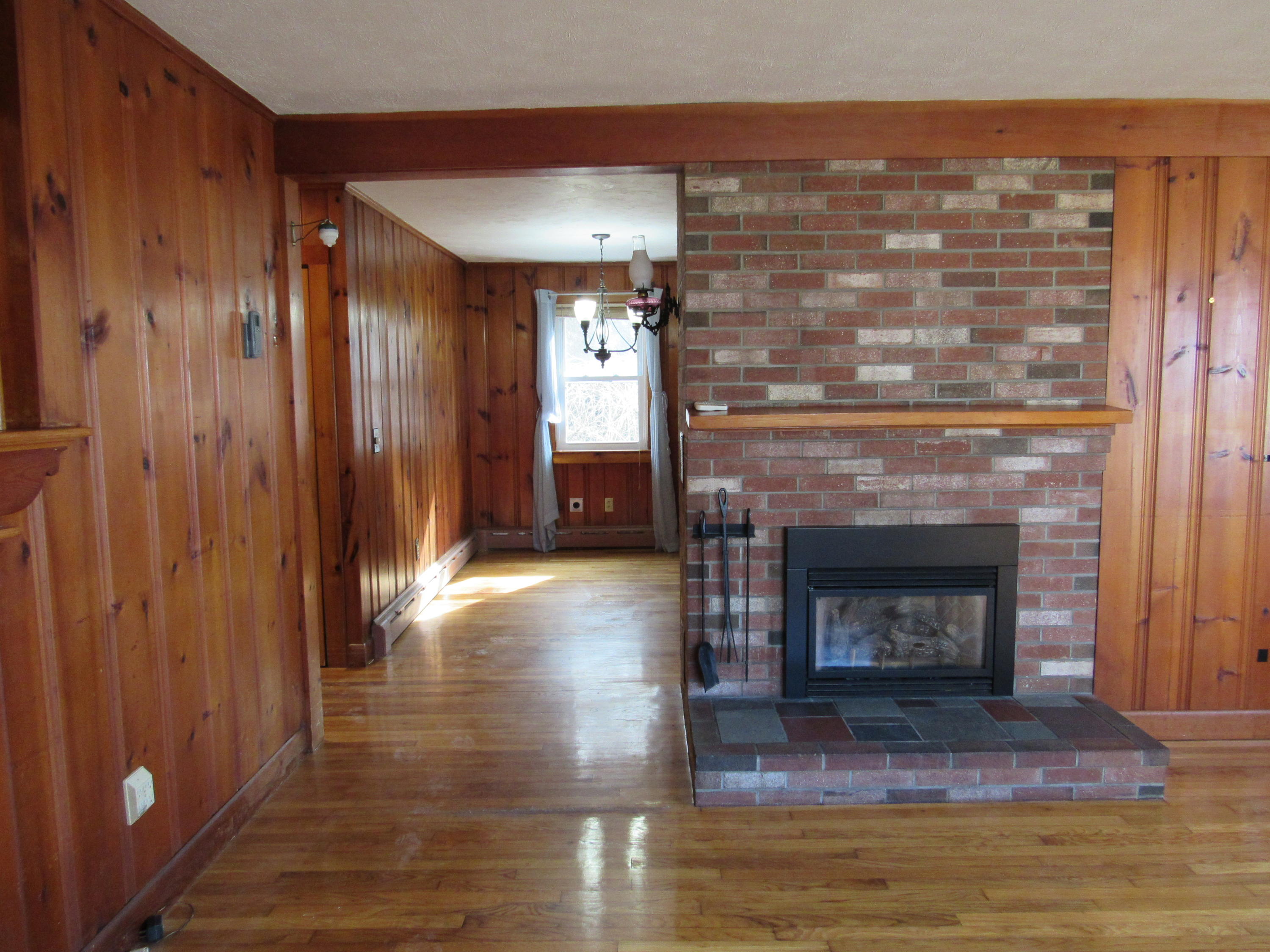 21 Beacon Point Road Pocasset, MA 02559 - Photo 11 of 37 032