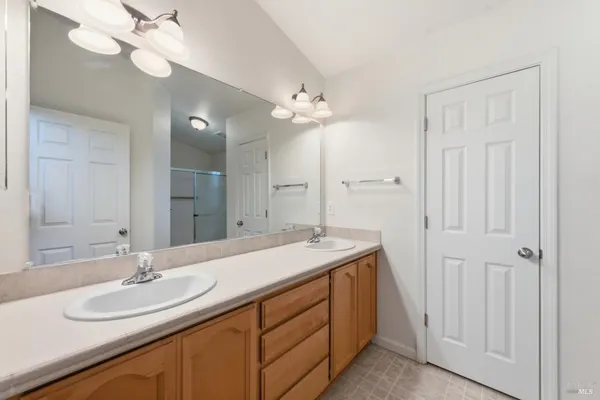 $215,000 | 2412 Foothill Boulevard, Unit 15, Calistoga, CA 94515