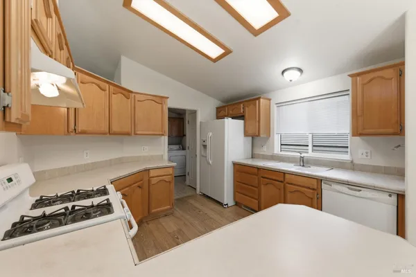 $215,000 | 2412 Foothill Boulevard, Unit 15, Calistoga, CA 94515