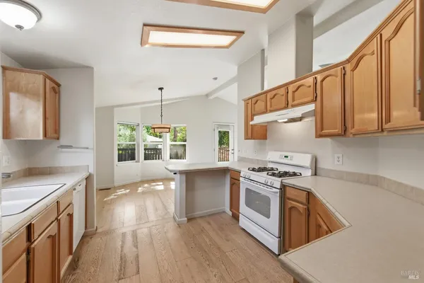 $215,000 | 2412 Foothill Boulevard, Unit 15, Calistoga, CA 94515