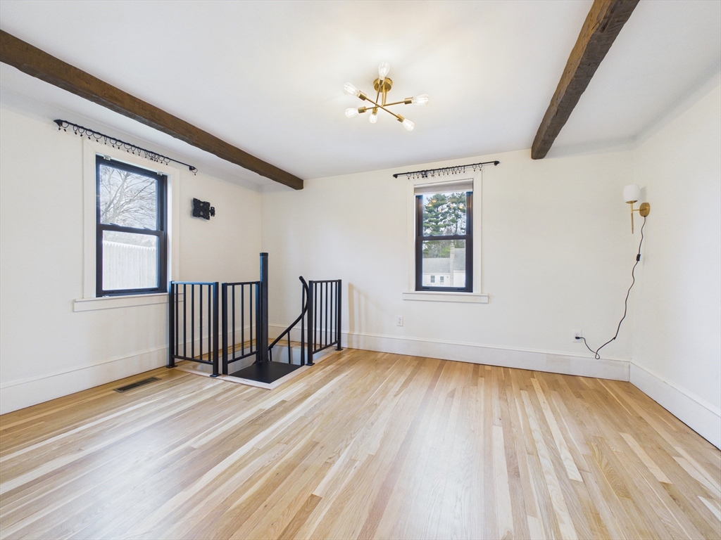 18 Shaker Road Dartmouth, MA 02747 - Photo 13 of 33 Gallery Image 13