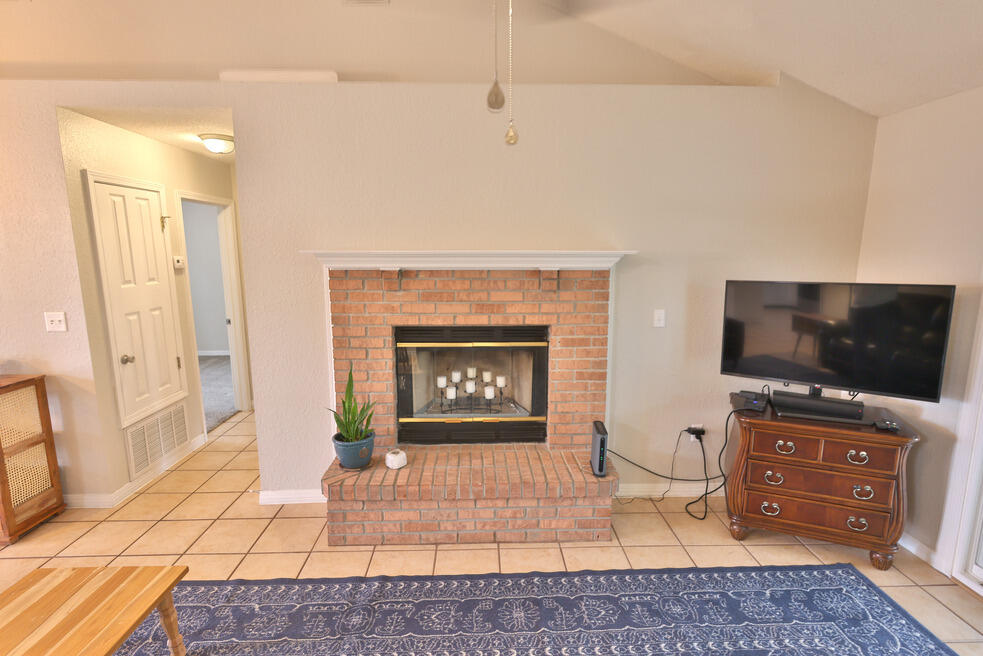 4820 Young Road Crestview, FL 32539 - Photo 11 of 81 3O0A0174