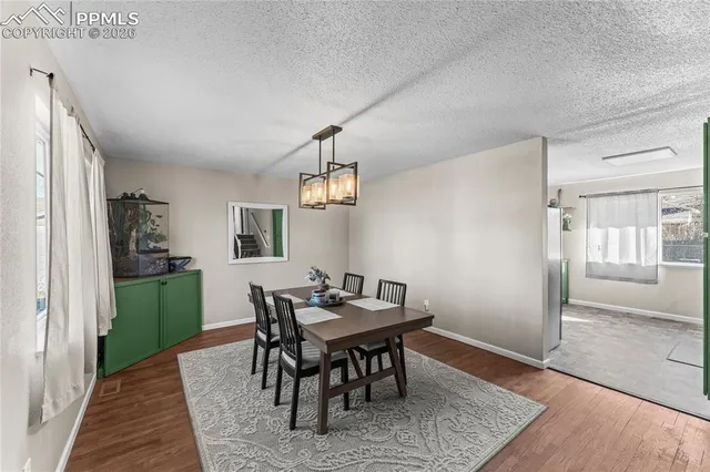 $380,000 | 1511 Saratoga Drive, Colorado Springs, CO 80910