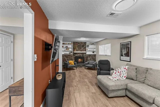 $380,000 | 1511 Saratoga Drive, Colorado Springs, CO 80910