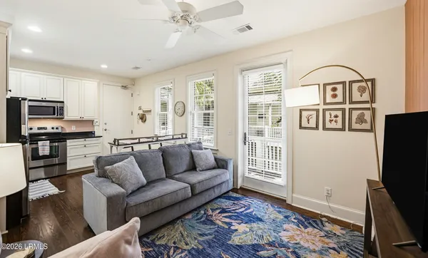 $550,000 | 18 Jade Street, Beaufort, SC 29907