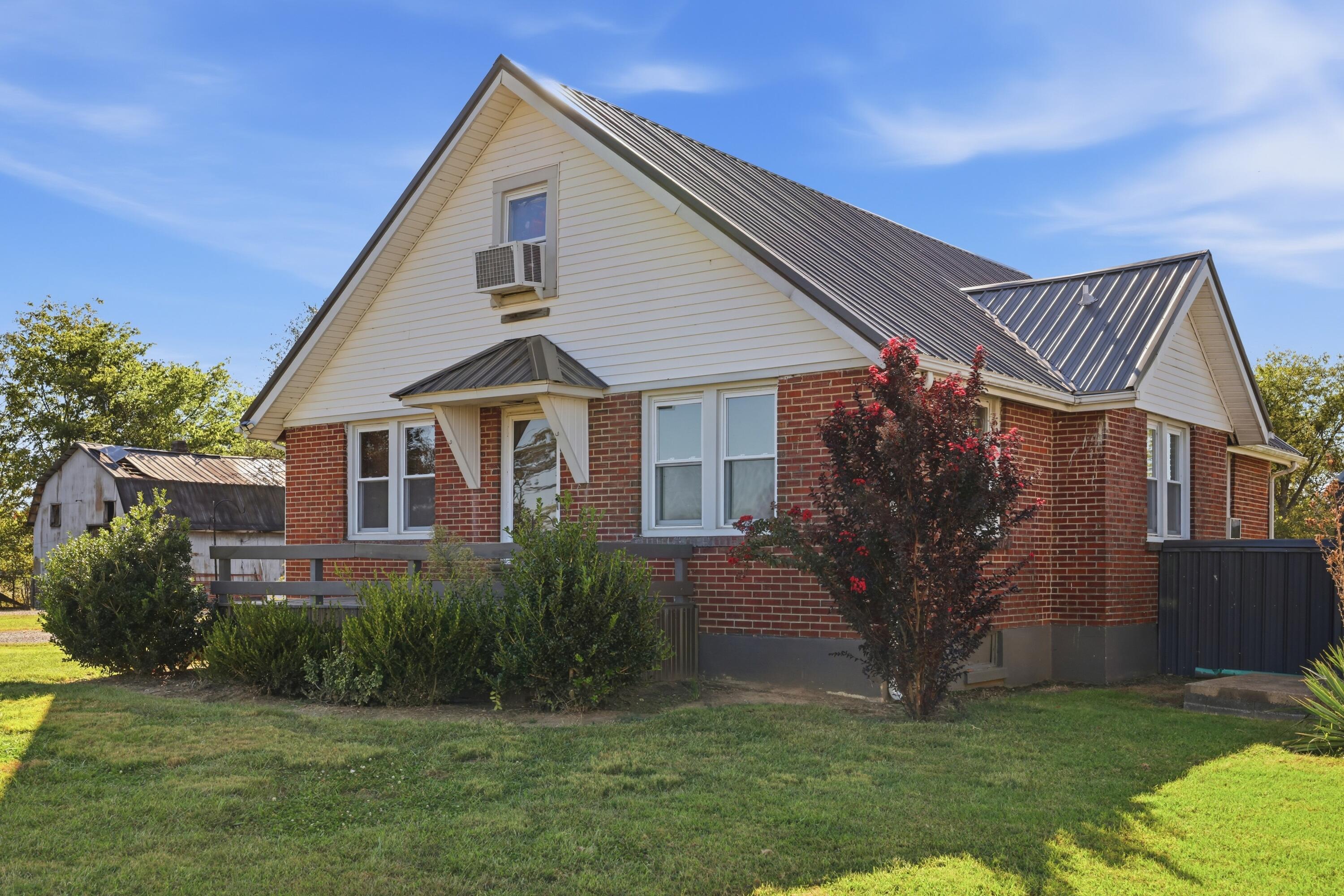 1001 Bee Mason Road Melber, KY 42069 - Photo 3 of 28 3R9A0455