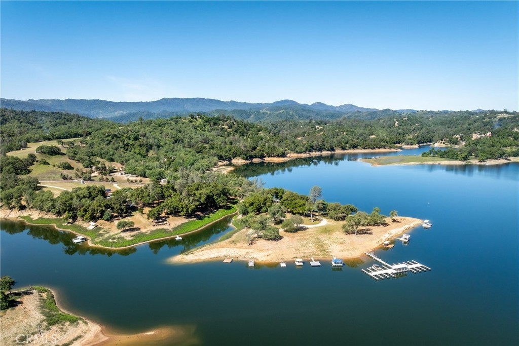 7330 Gage Irving Road Paso Robles, CA 93446 - Photo 28 of 30 a view of a lake in middle of the town