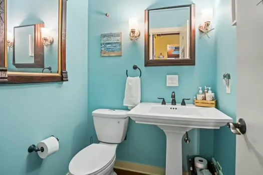 $285,000 | 901 North Upper Broadway, Unit 201, Corpus Christi, TX 78401