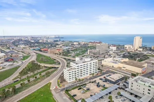 $285,000 | 901 North Upper Broadway, Unit 201, Corpus Christi, TX 78401