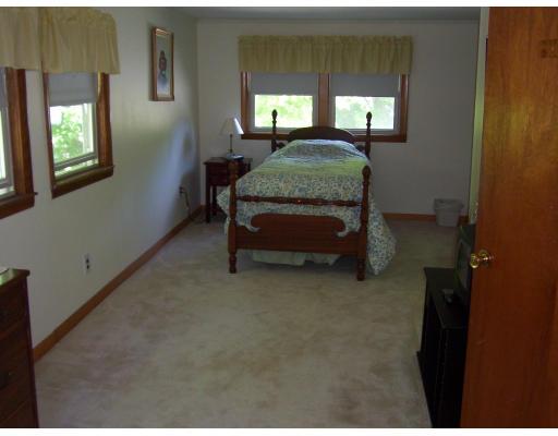 20 Landers Road Reading, MA 01867 - Photo 8 of 11 Gallery Image 8