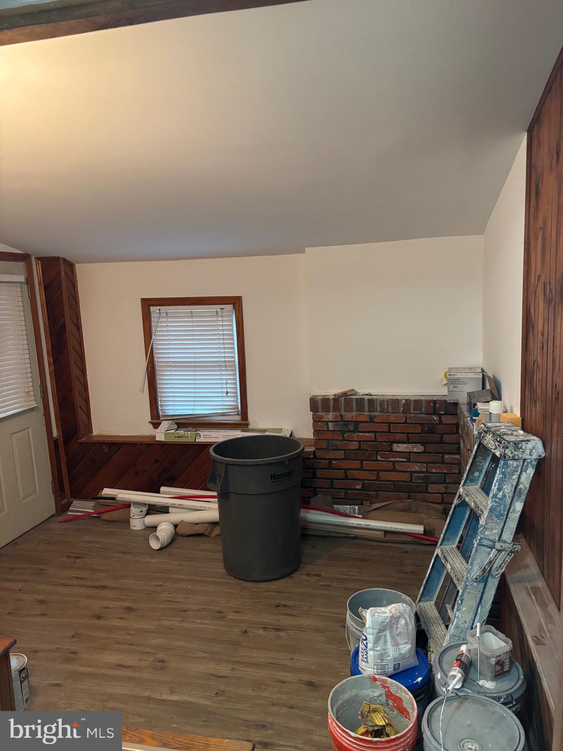 4216 West 7th Street Trainer, PA 19061 - Photo 7 of 26 a living room with furniture