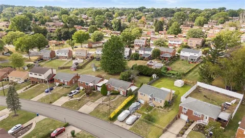 an aerial view of multiple house