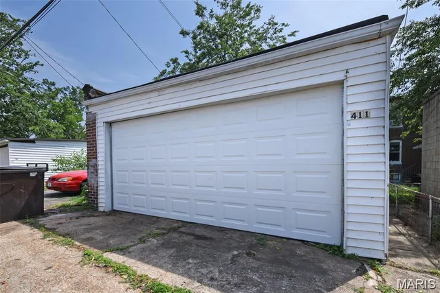 $189,900 | 411 Fassen Street, St. Louis, MO 63111