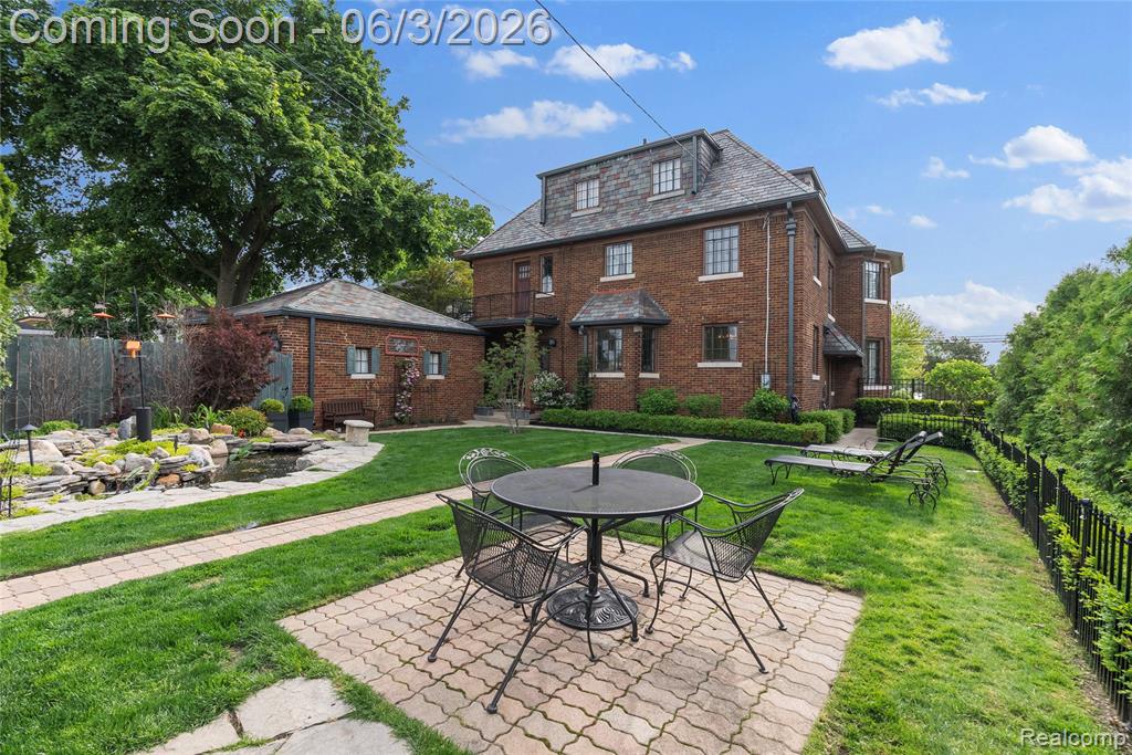 2470 Riverside Drive Trenton, MI 48183 - Photo 8 of 78