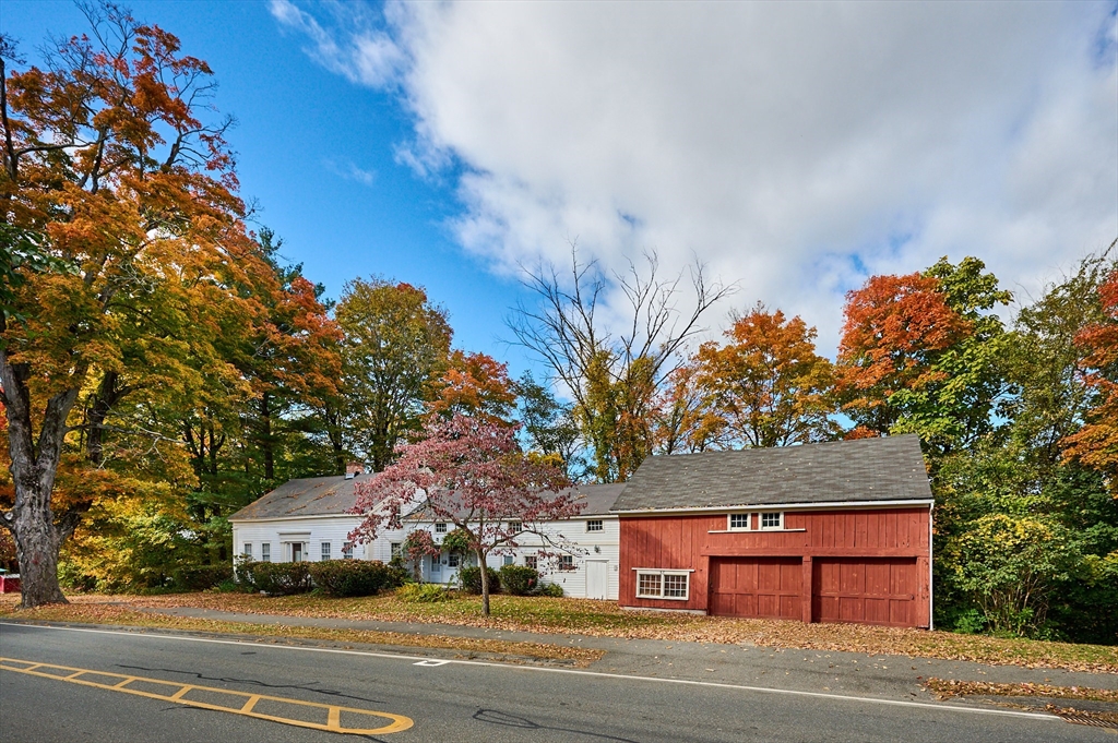 38 Pine Street Amherst, MA 01002 - Photo 1 of 42 Gallery Image 1