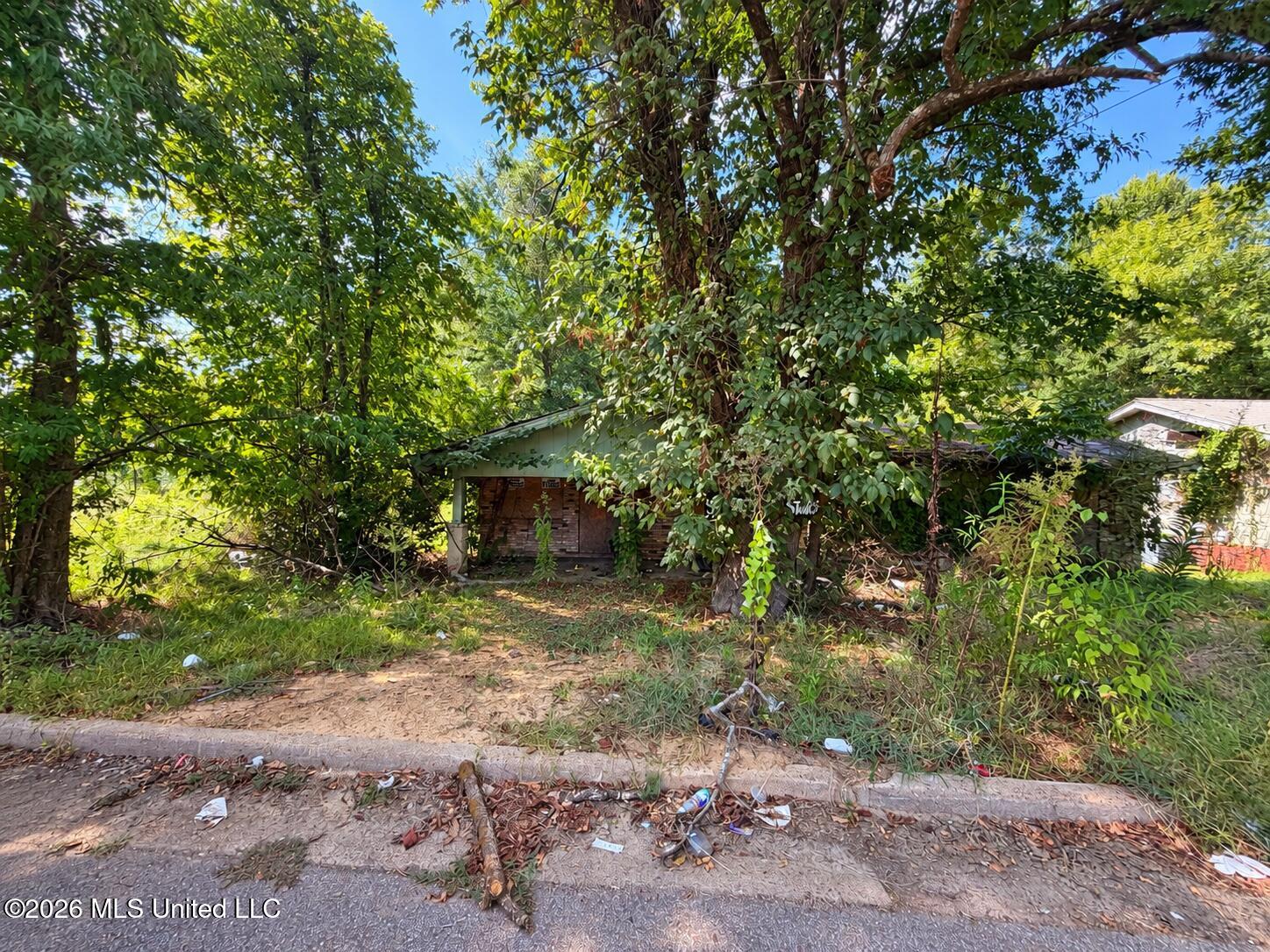2728 Rutledge Avenue Jackson, MS 39213 - Photo 1 of 1 F515298E-11E8-49F4-BC87-4A7D5F470E28