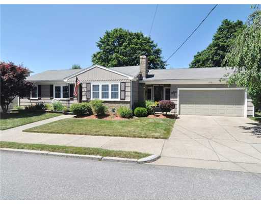 62 Warwick Street Woonsocket, RI 02895 - Photo 1 of 20 Exterior Front.