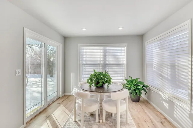 $800,000 | 3521 Grandwood Drive North, Fargo, ND 58102