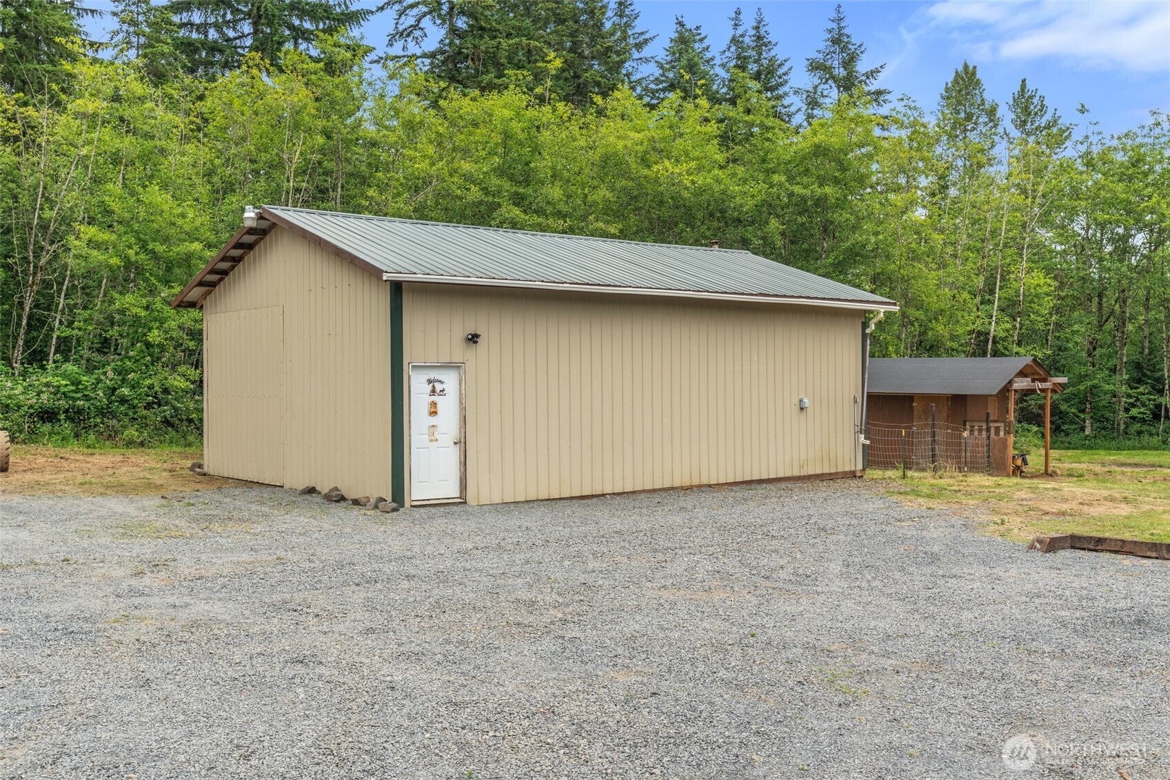 1332 Centralia Alpha Road Chehalis, WA 98532 - Photo 2 of 40