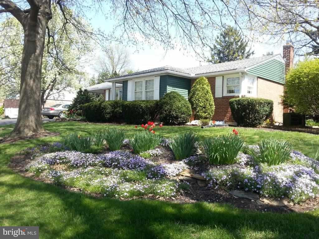961 Haines Road York, PA 17402 - Photo 2 of 26 Gallery Image 2