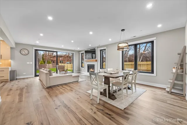 $8,400 | 154 Oak Street, Lake Zurich, IL 60047