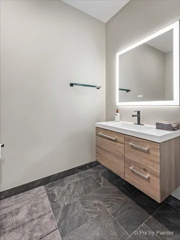 $8,400 | 154 Oak Street, Lake Zurich, IL 60047