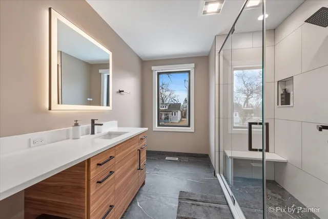 $8,400 | 154 Oak Street, Lake Zurich, IL 60047