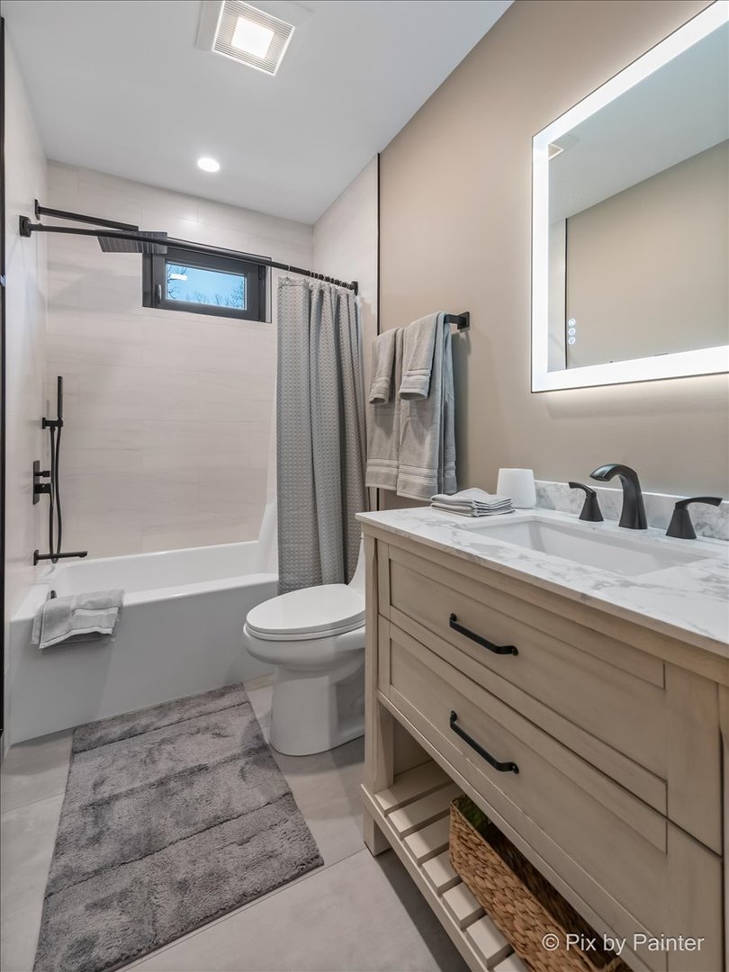 154 Oak Street Lake Zurich, IL 60047 - Photo 23 of 32