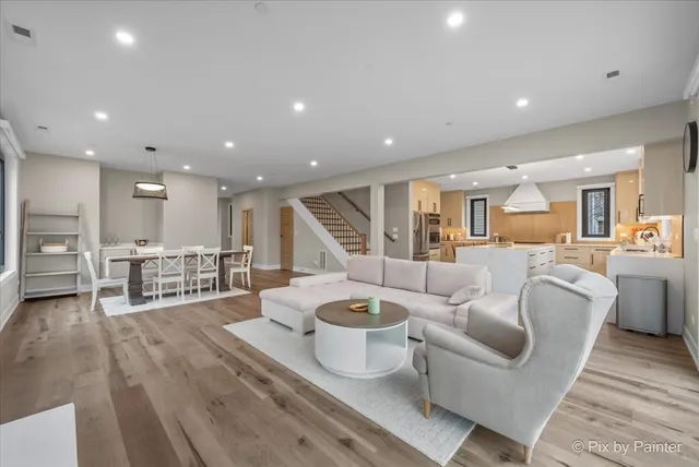 $8,400 | 154 Oak Street, Lake Zurich, IL 60047