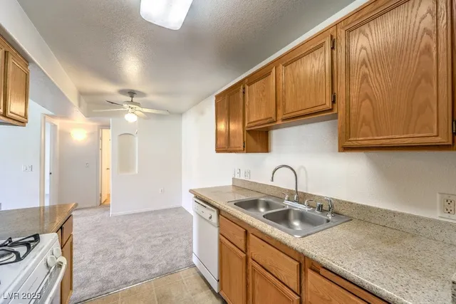 $160,000 | 3318 North Decatur Boulevard, Unit 2086, Las Vegas, NV 89130